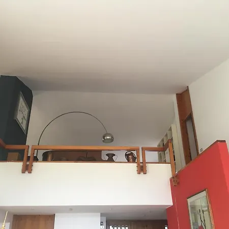 Tugurio. La Tua Casa Immersa Nel