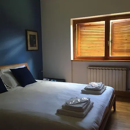 Tugurio. La Tua Casa Immersa Nel *